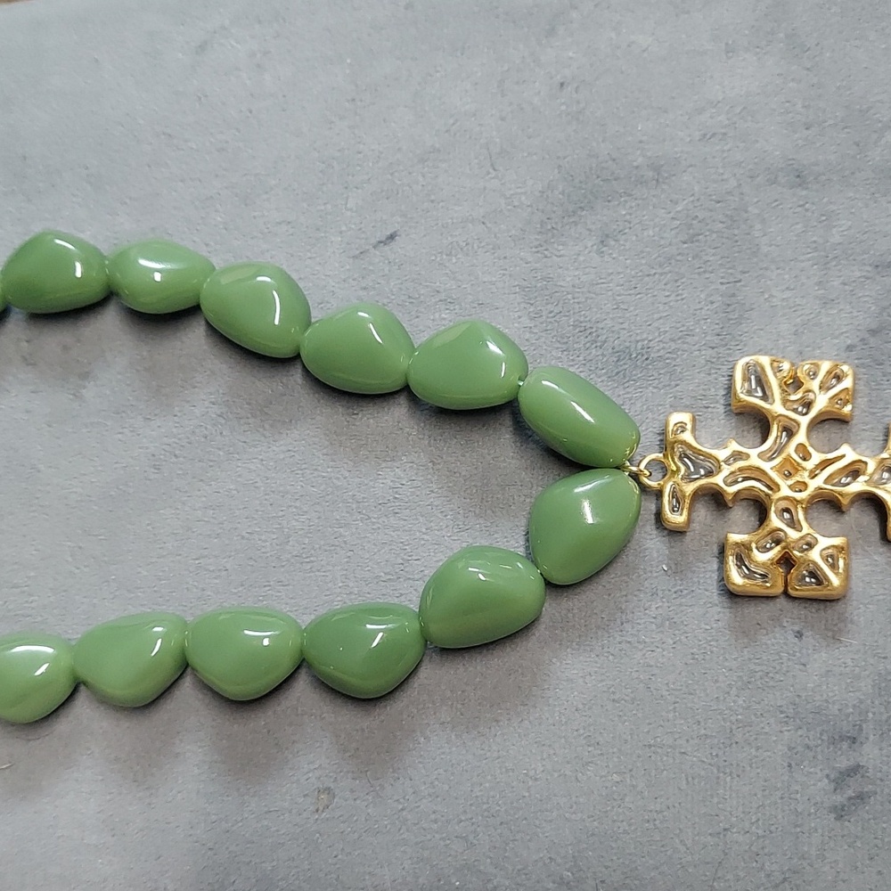 Tory Burch Roxanne Statement Necklace - Picture 9 of 9